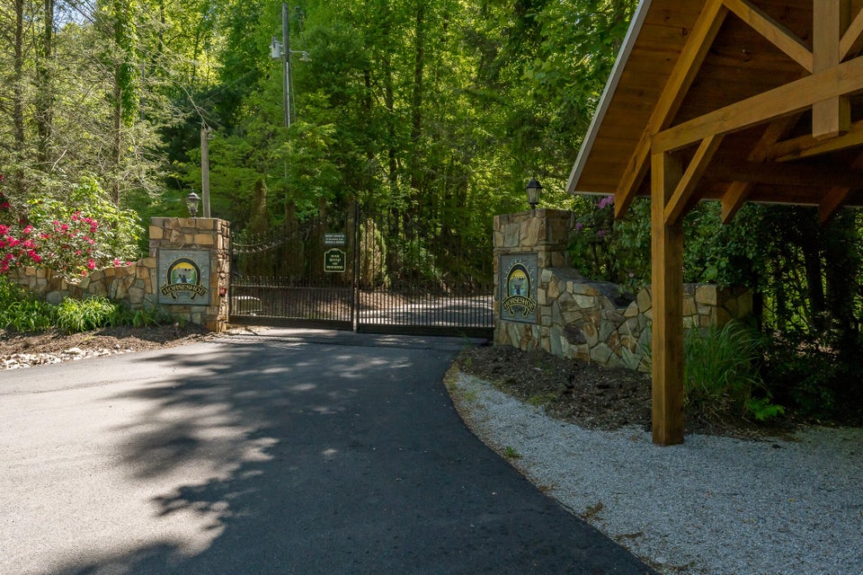 Photo #11: 124 Diamond Point Drive