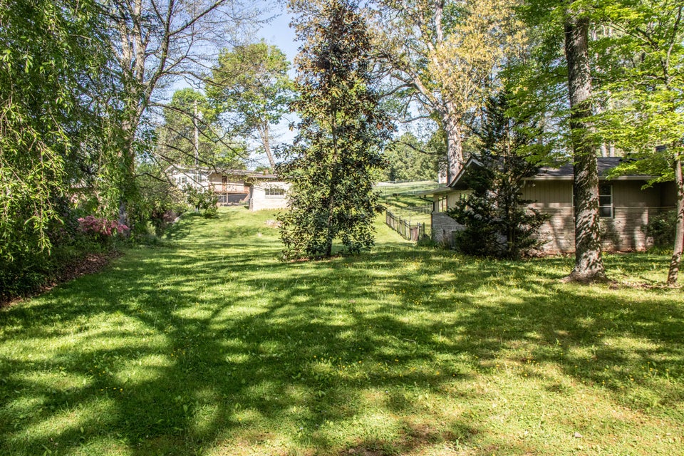 Photo #7: 104 Ridgewood Drive