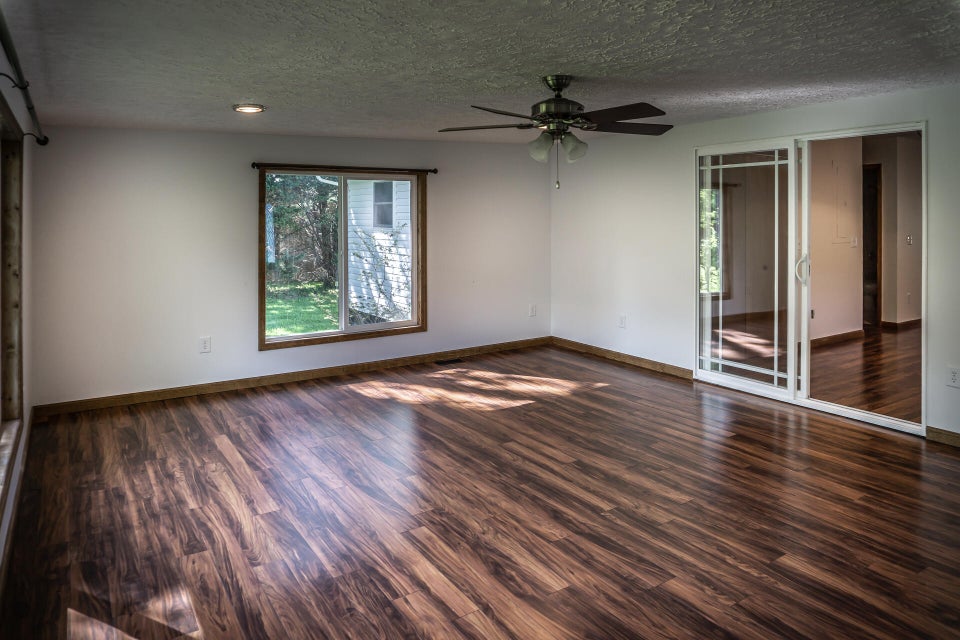 Photo #30: 150 Leonard Drive
