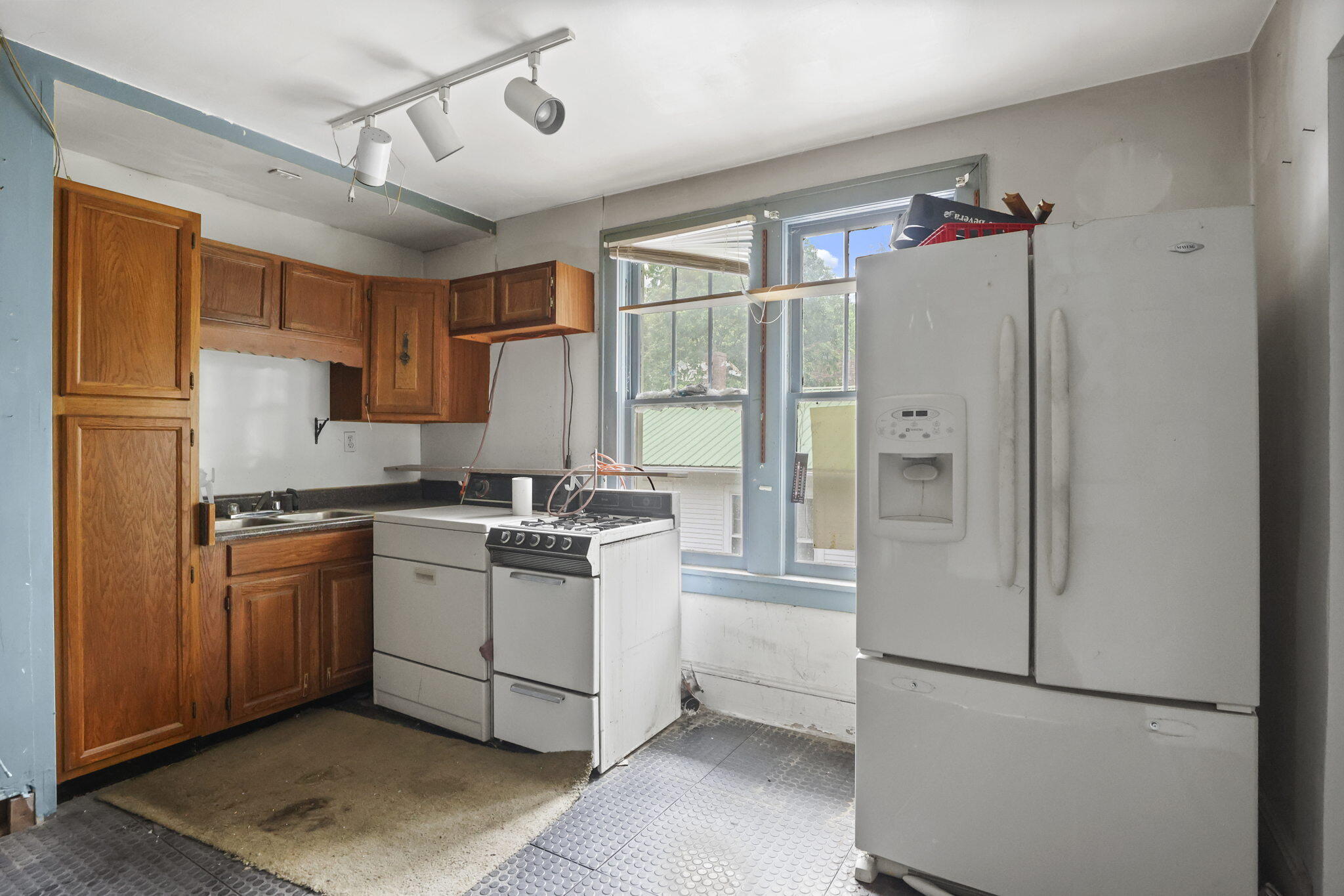 Photo #16: 1107 Buffalo Street