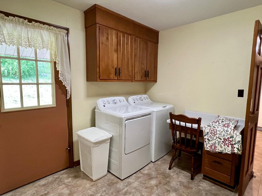 Photo #31: 9235 Dogwood Hill