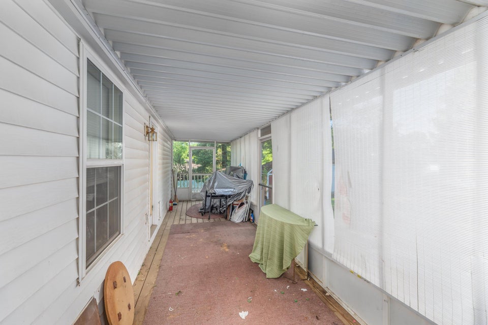 Photo #26: 6100 Starhurst Drive