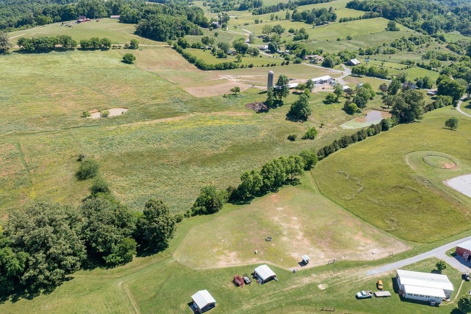 Photo #25: 840 Bright Hope Road