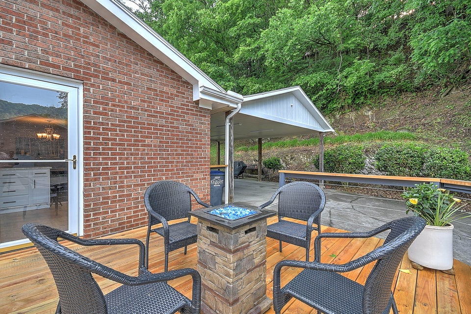 Photo #6: 2145 Longreen Road