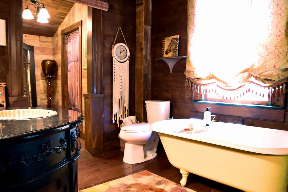 Photo #19: 2248 Netherland Inn Road