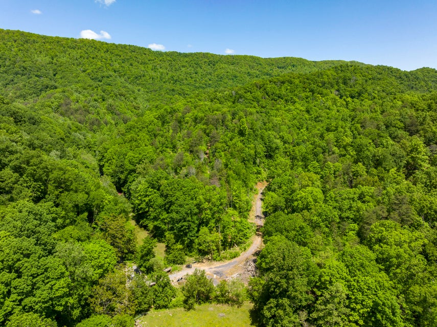 Photo #7: 950 Caney Creek Lane