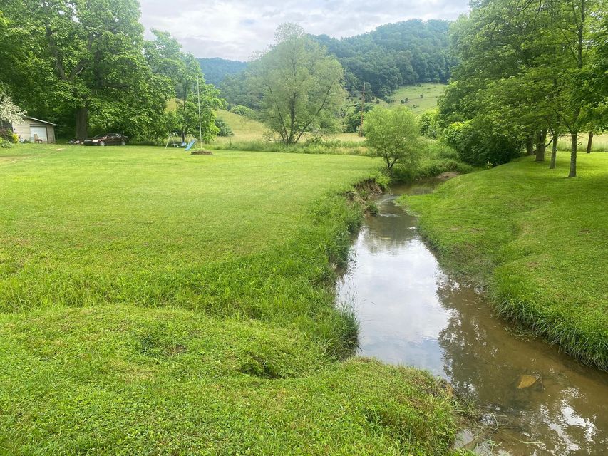 Photo #31: 5018 Upper Possum Creek Road