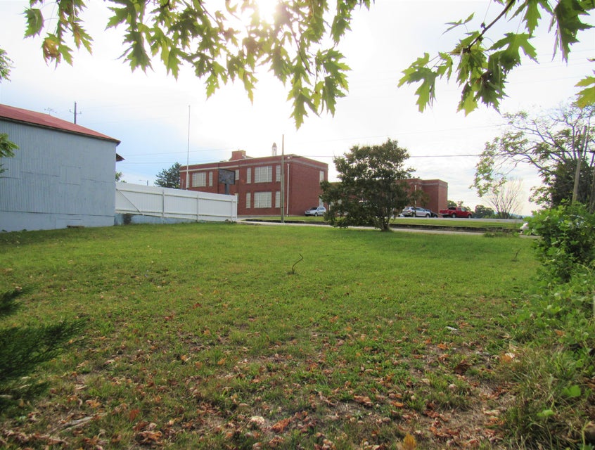 Photo #4: 704 Main Street