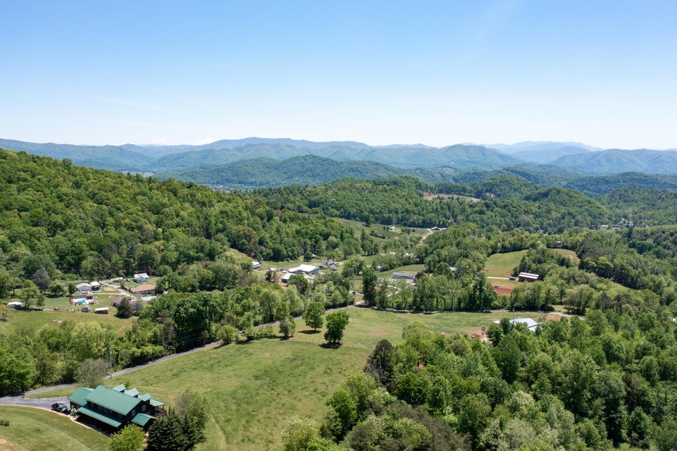 Photo #22: T.B.D. E Of Mountain Road
