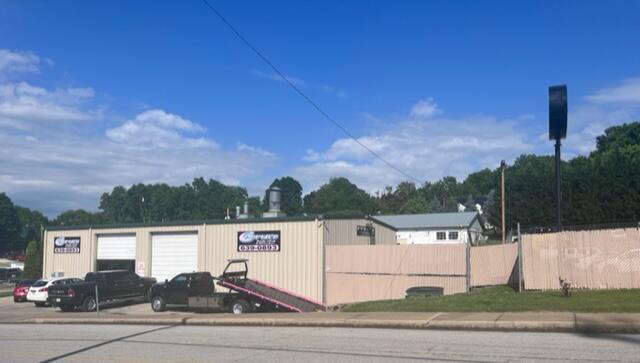 Photo #5: 402 Depot Street