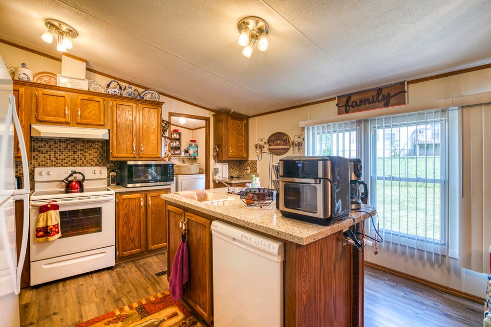 Photo #7: 217 Alisha Street