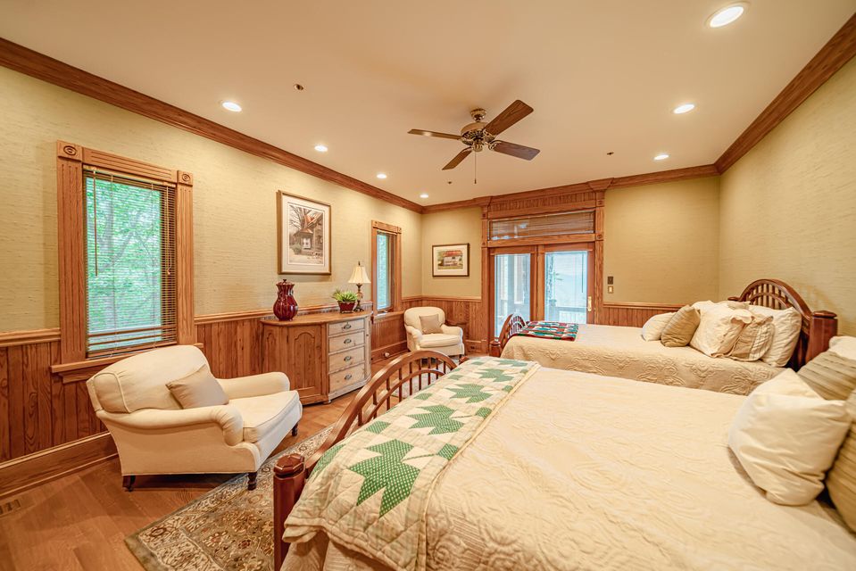 Photo #19: 1051 Modock Road