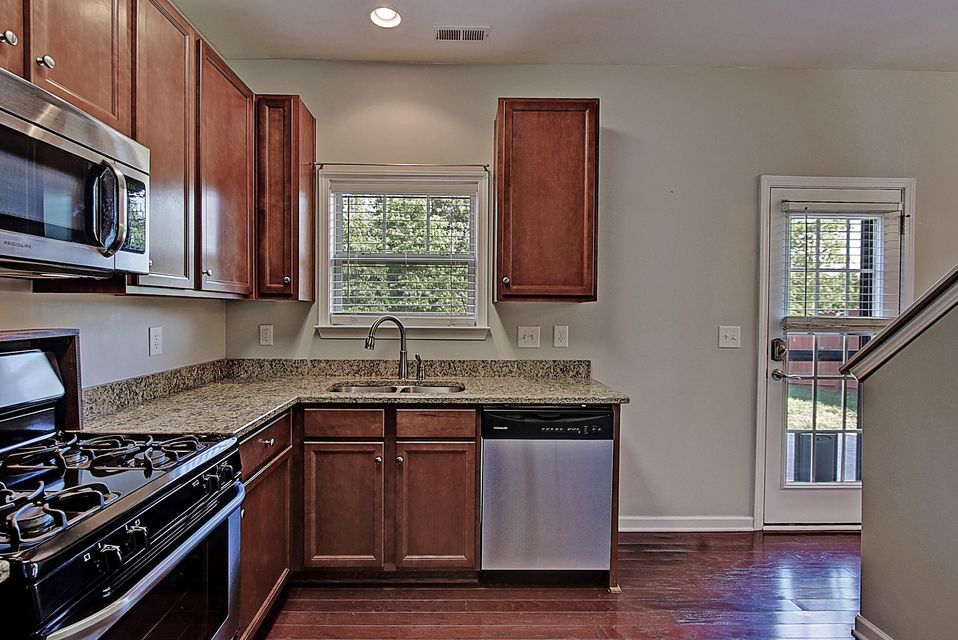 Photo #12: 657 Suffolk Road