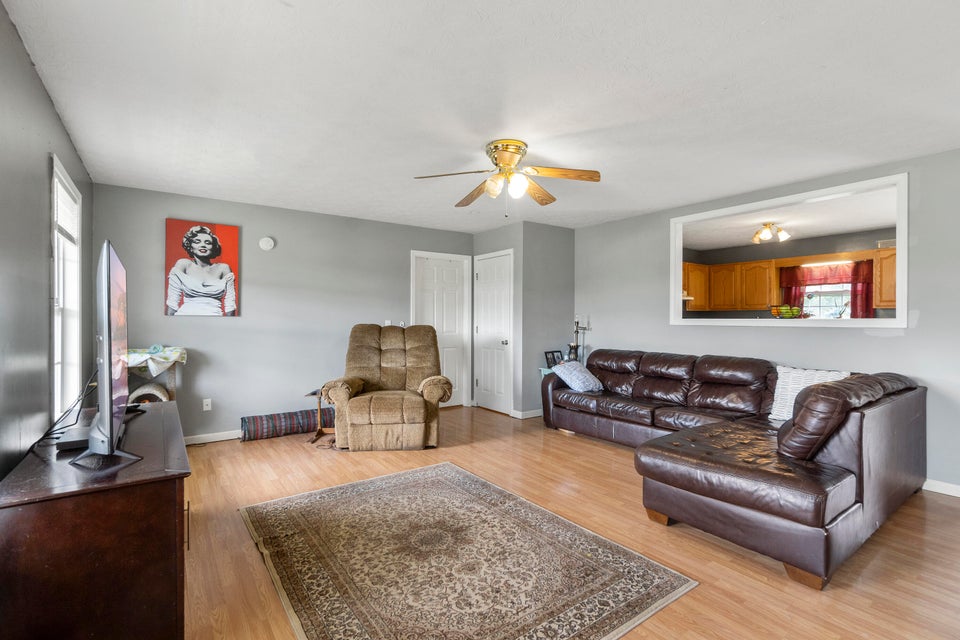 Photo #4: 75 Wayland Dr