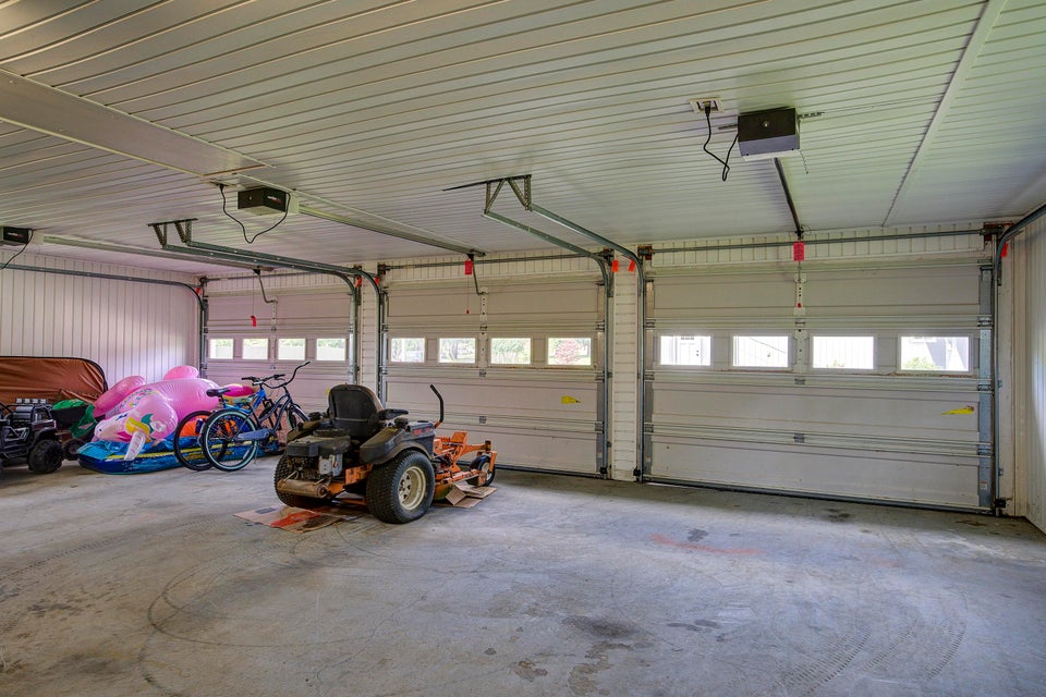 Photo #17: 701 Sinasta Drive