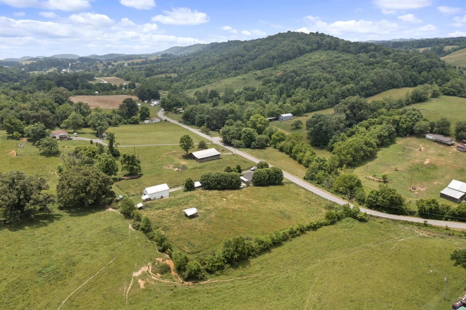 Photo #24: 2970 Jockey Road