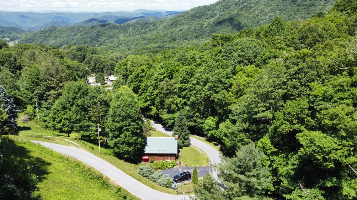 Photo #3: 130 Roanwood Road