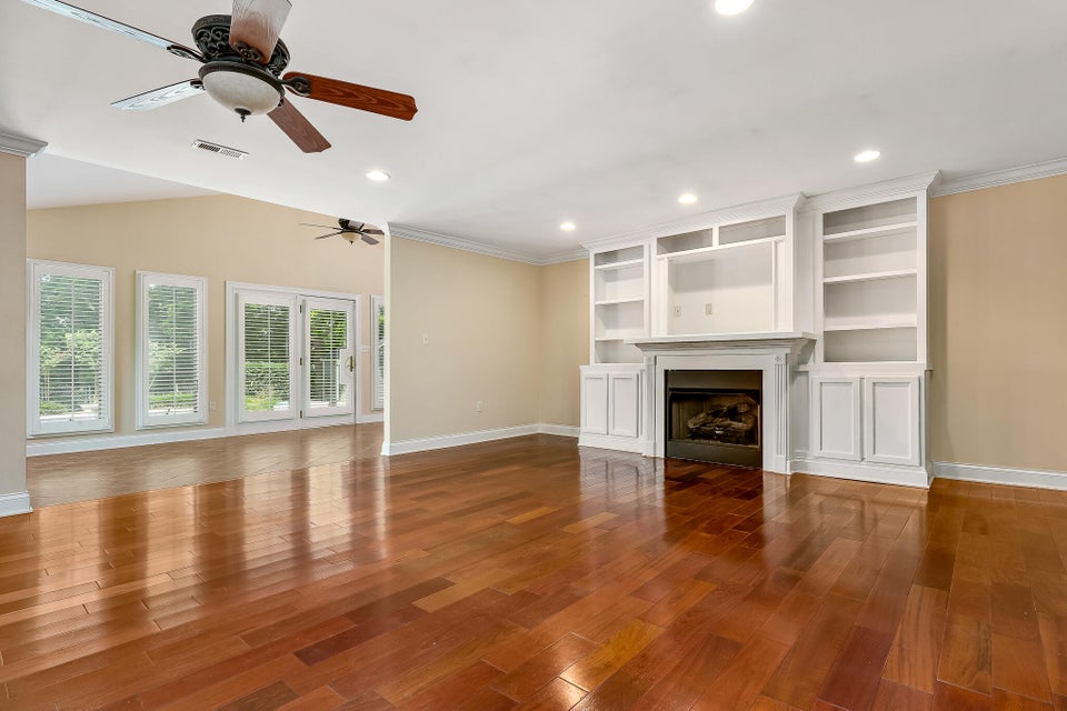 Photo #15: 2144 Longreen Road