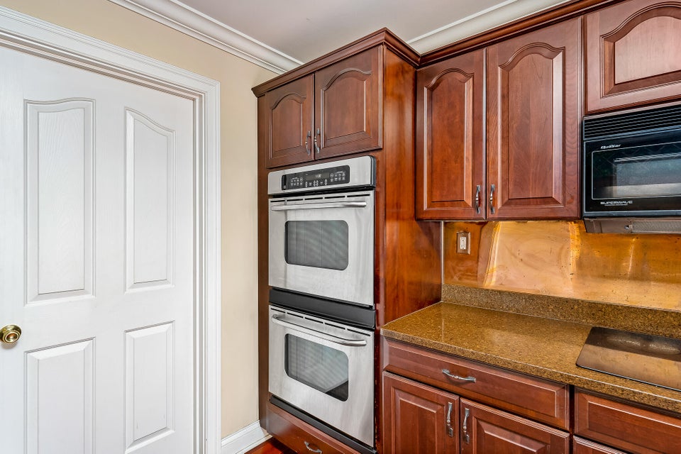 Photo #23: 2144 Longreen Road