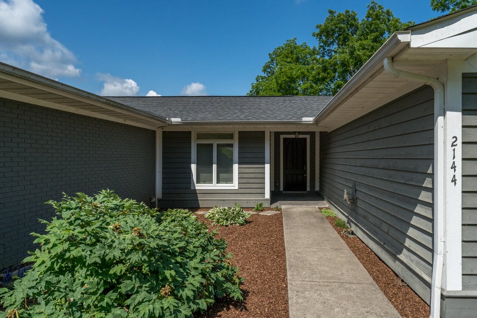 Photo #11: 2144 Longreen Road
