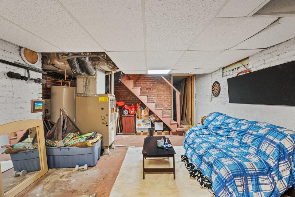Photo #22: 321 Lynwood Street