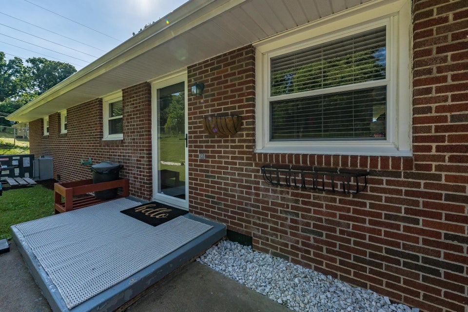 Photo #43: 323 Woodland Street