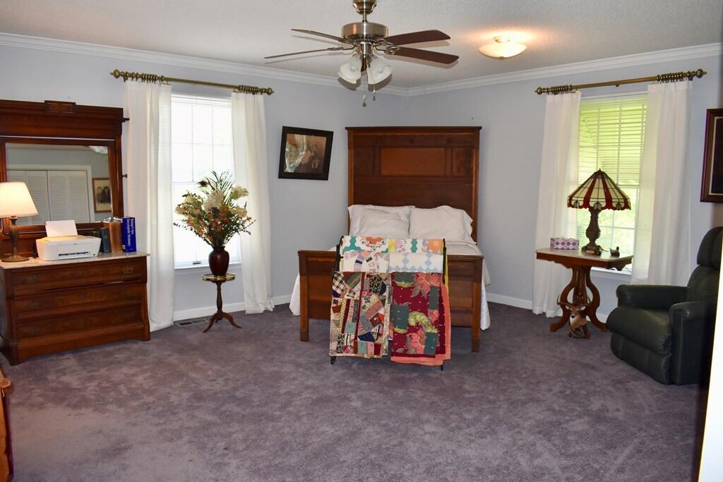 Photo #18: 575 Cliffwood Drive