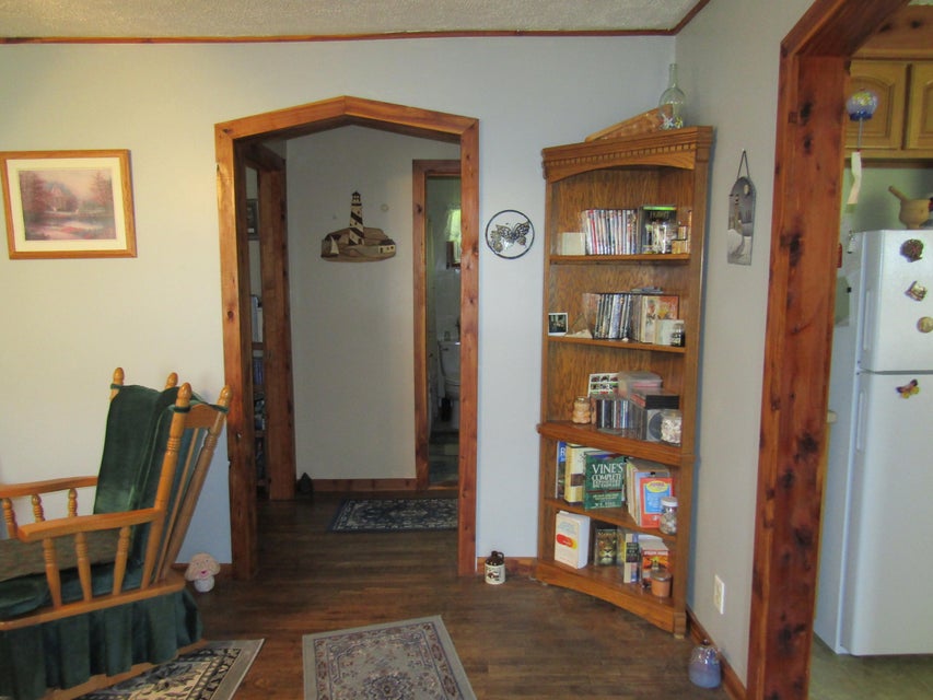 Photo #13: 221 Oak Street