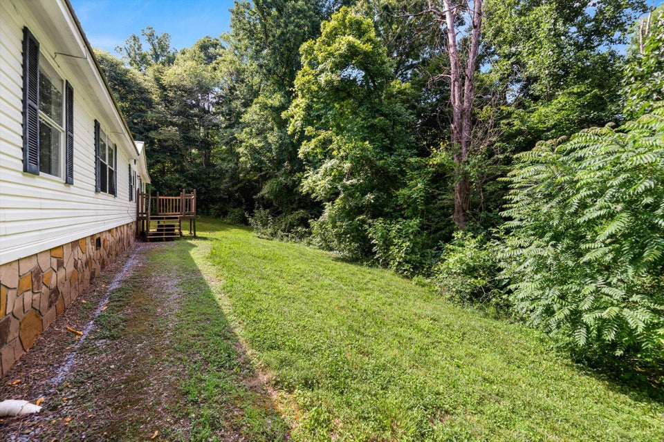 Photo #2: 1509 Strawberry Hills Lane
