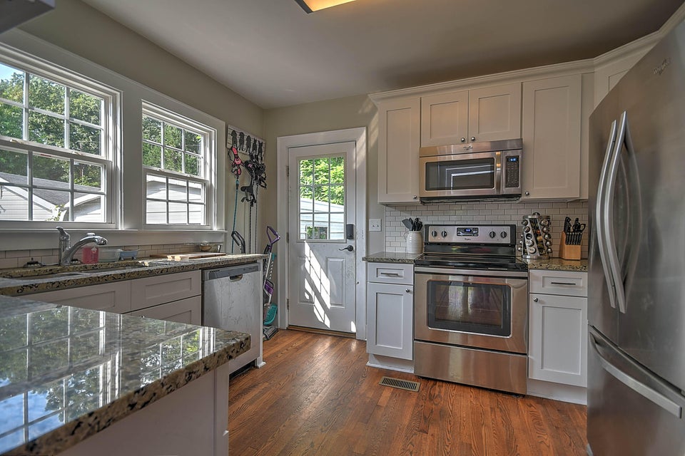 Photo #10: 1432 Valley Street