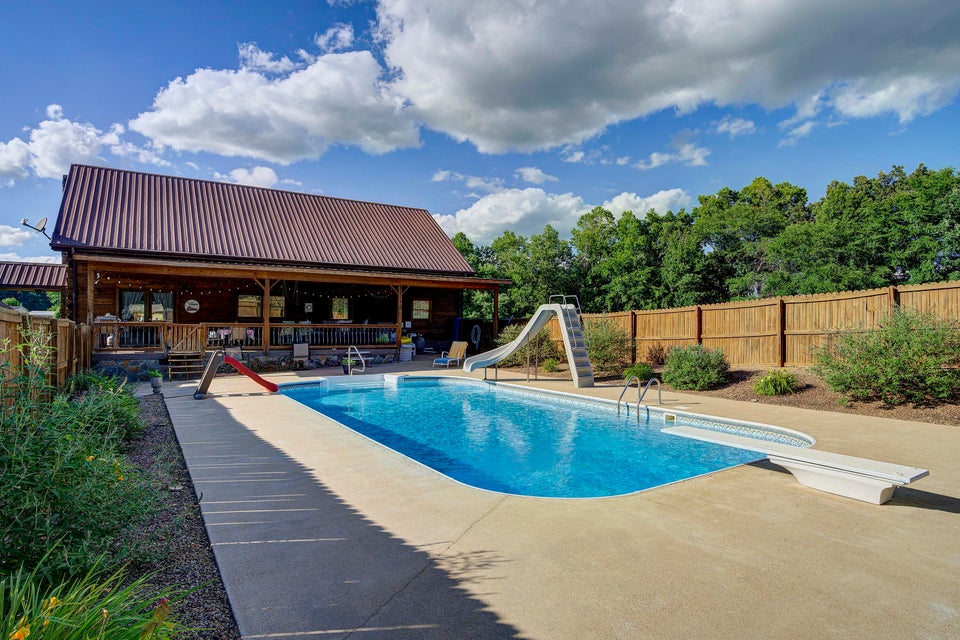 Photo #34: 1335 Flatwoods Road