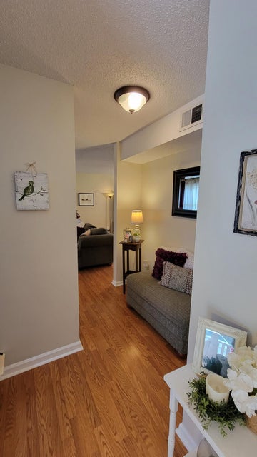 Photo #12: 207 Windridge Colony