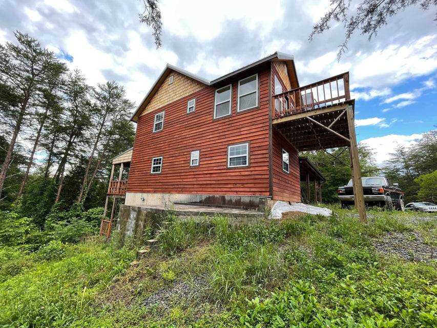 Photo #28: 747 Quail Way