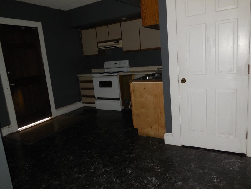 Photo #43: 621 Mcarthur Avenue