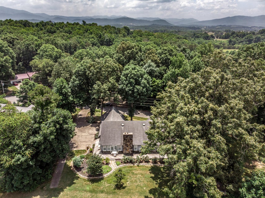 Photo #57: 40 Oakmont Lane
