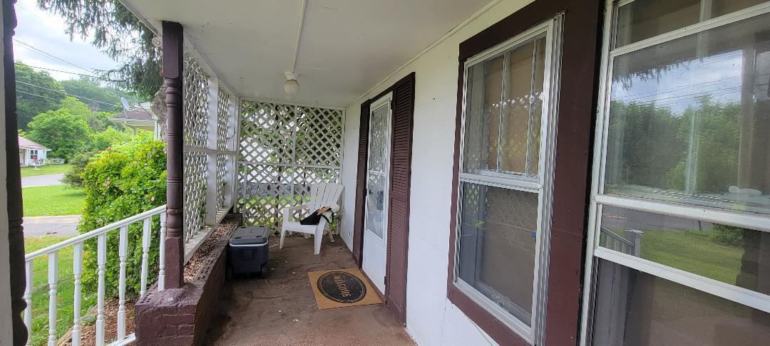 Photo #20: 125 Tyler Street