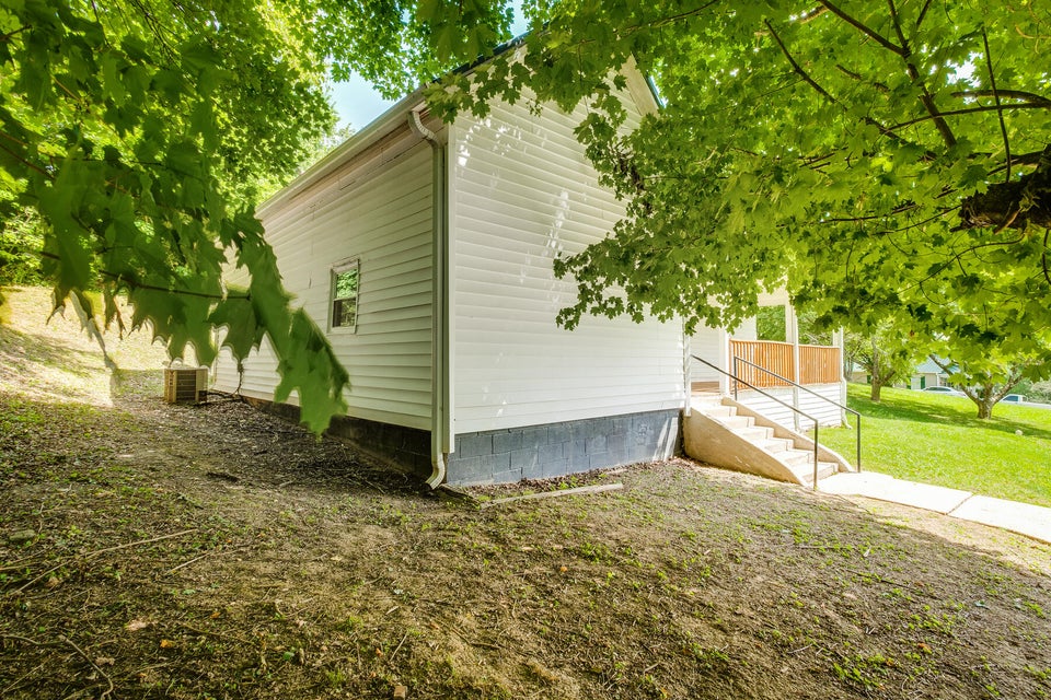 Photo #3: 423 Stanifer Street