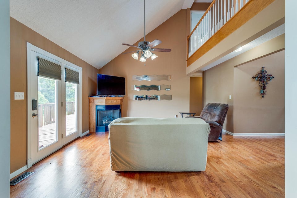 Photo #12: 636 Frank Stanton Road