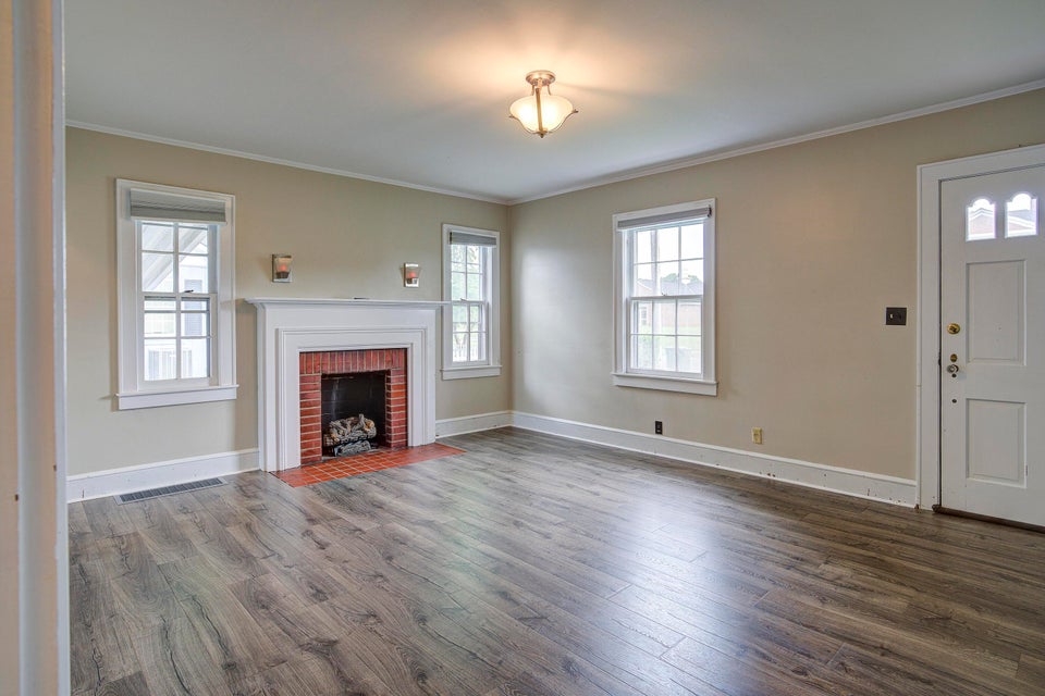 Photo #4: 310 E Street