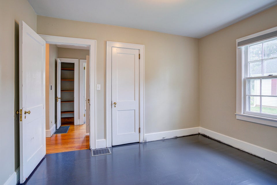 Photo #15: 310 E Street