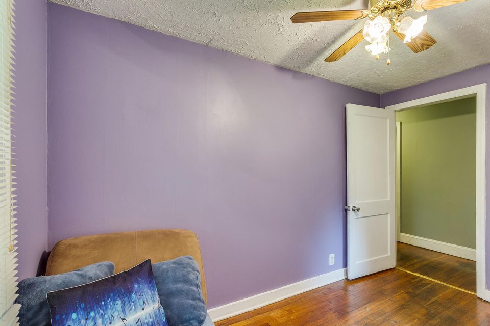 Photo #20: 1324 Ridgecrest Avenue