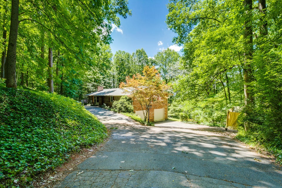 Photo #3: 2352 Mountain Drive
