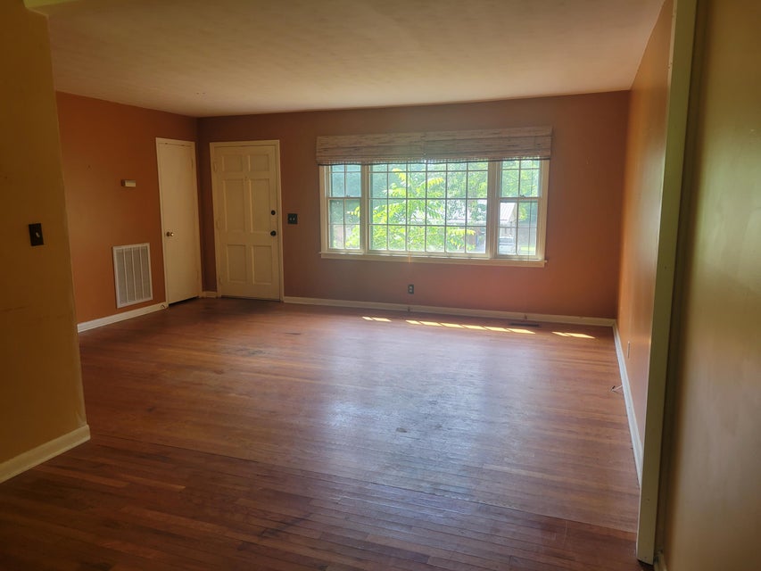 Photo #6: 129 Holmes Drive