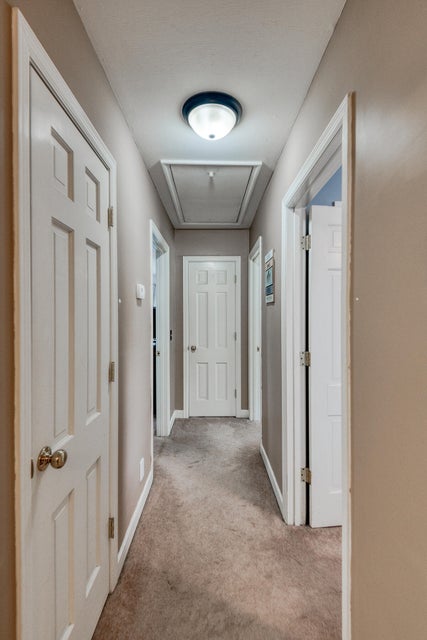 Photo #36: 405 Oakmont Drive