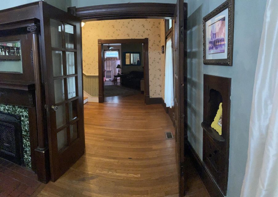 Photo #10: 602 Main Street