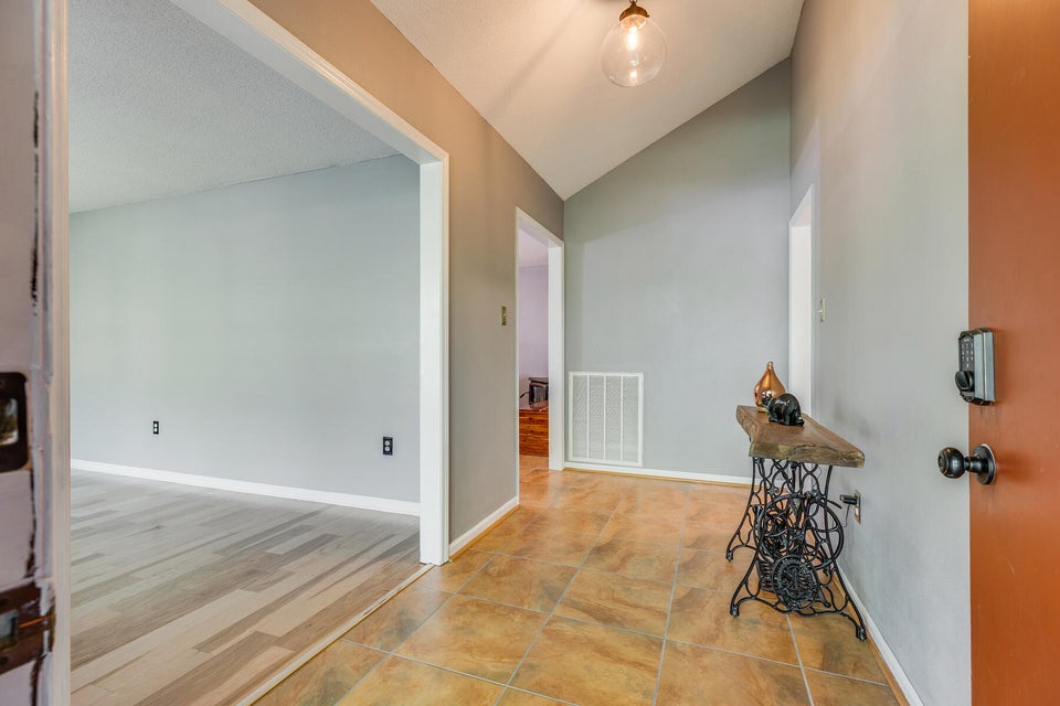 Photo #5: 113 Dundee Cir Circle