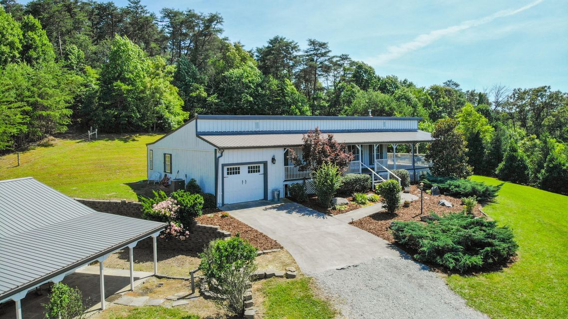 Photo #2: 915 Buckboard Road