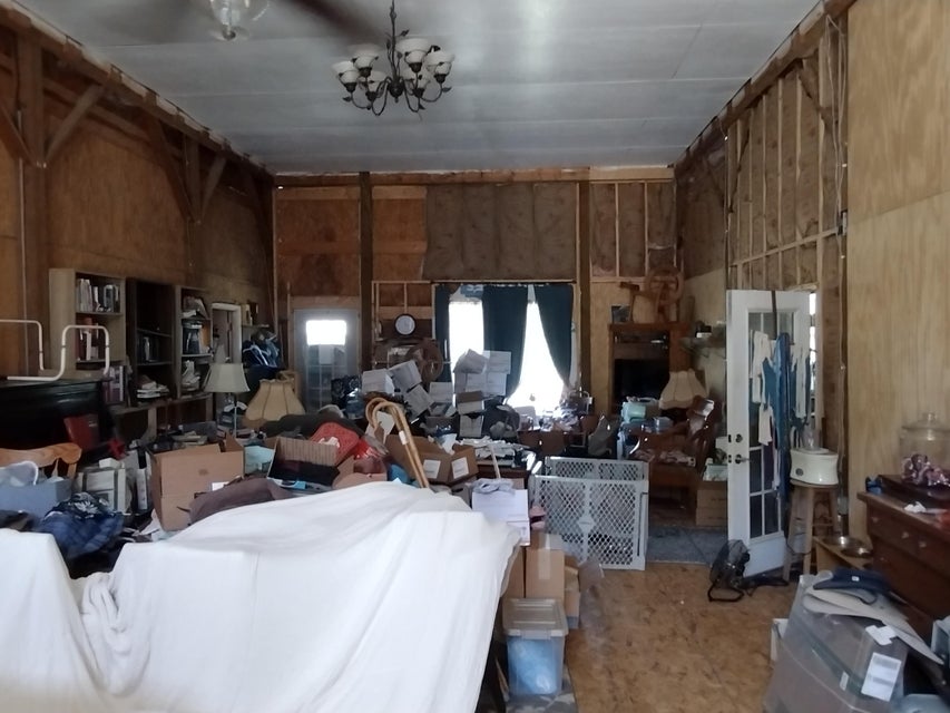 Photo #7: 1955 Seaton Road