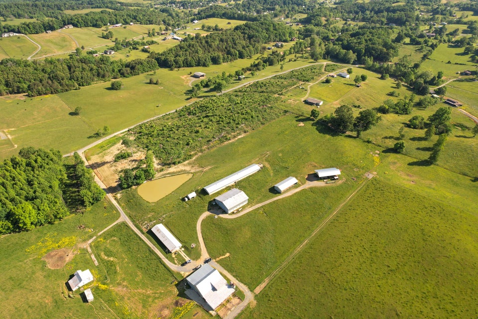 Photo #4: 240 West Camp Ground Road Road