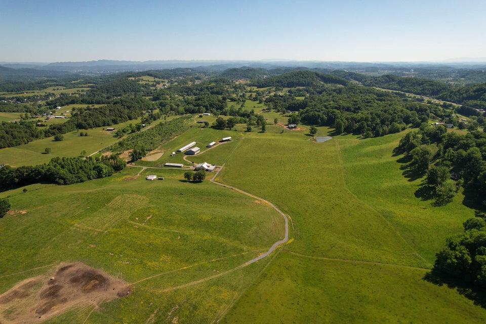 Photo #9: 240 West Camp Ground Road Road